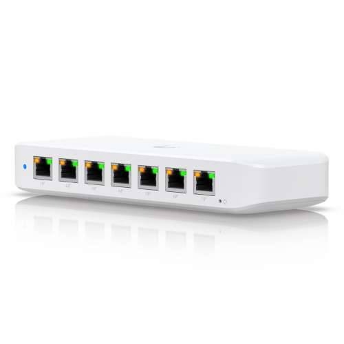 Ubiquiti Switch UniFi Switch Ultra - 8 Ports - 8x GE (10/100/1000) - 7x PoE+ - 1x PoE++