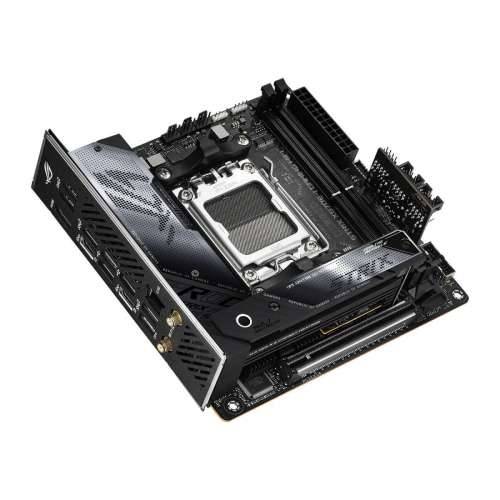 ASUS ROG Strix X670E-I Gaming WiFi - motherboard - mini ITX - Socket AM5 - AMD X670 Cijena